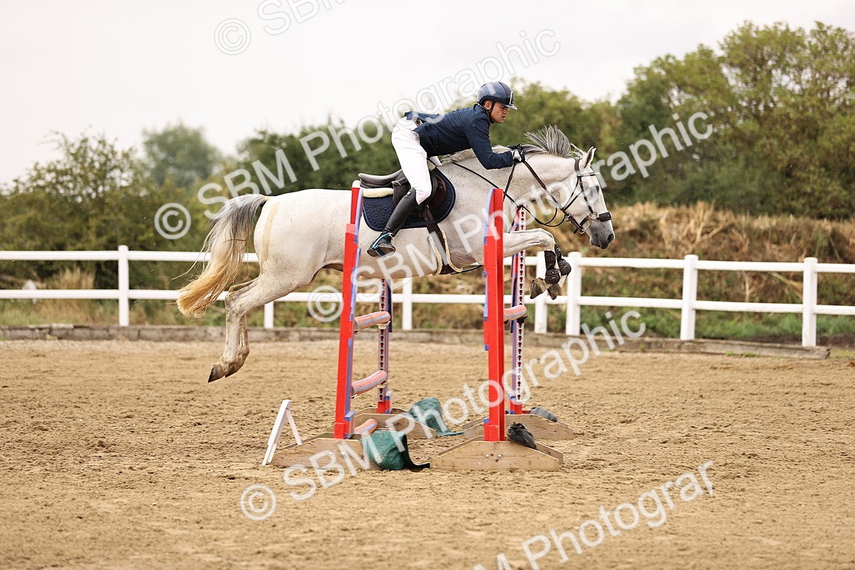 SBM_026526 - Class 12 - Amateur Championship Qualifier 1.05m