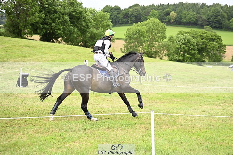 250524A-095458-08412 - A-012-Archie.Tulloch-ZIPPED.UP