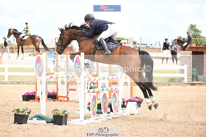 250723-140907-00930 - Cls 4 Newcomers and 1.10m