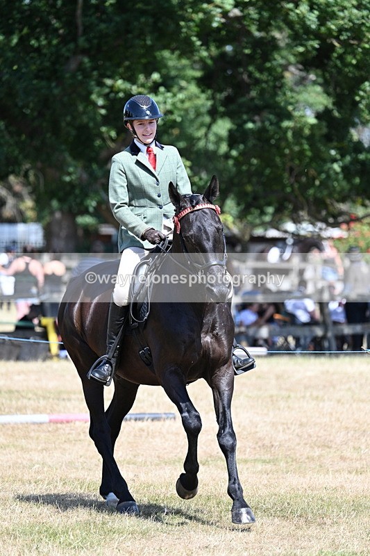 WJ7_3609 - Class 8 Ridden Veterans
