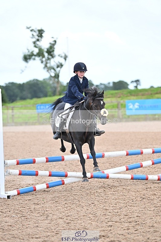 240813-165457-00337 - Classes 3A&B & 4 70cm