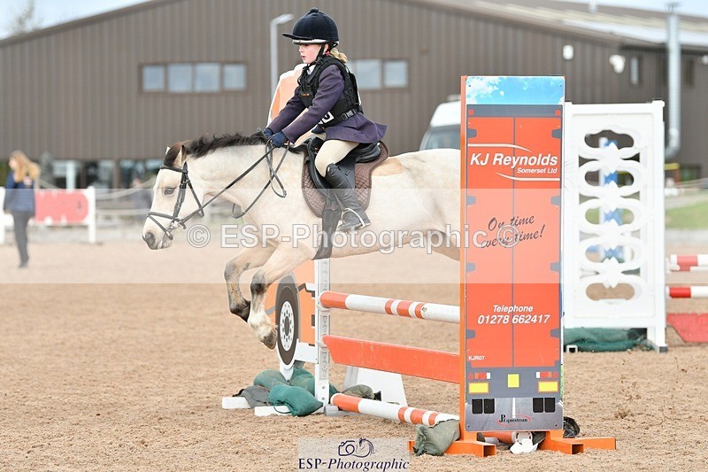 251026-105811-02189 - Cls 21+22 70cm Club and Schools