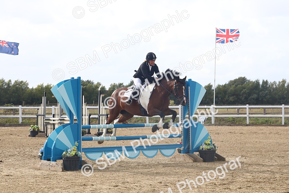 SBM_007894 - Class 12 - 90cm Champs