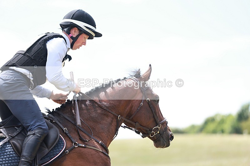 240630X-131746-7021 - 323-Felix_Etzel-FRED