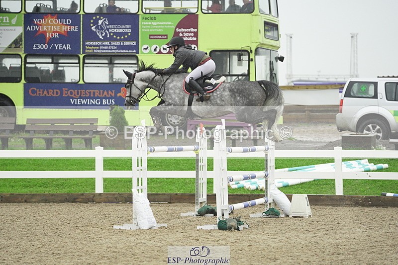 230722A-140922-09553 - Cls 23, 1 Star Gold 1.30m