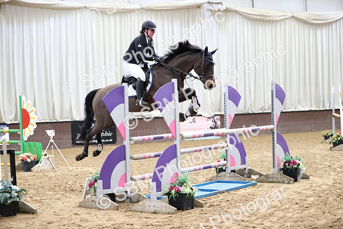 SBM_006189 - Class 16 - Senior Newcomers - 1.10m Open