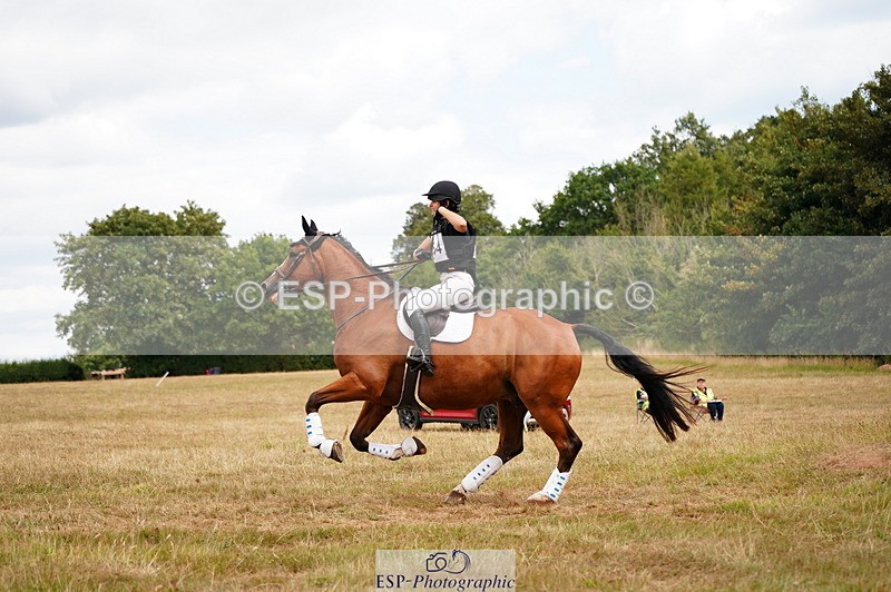 250802A-143108-05432 - F-254-Lucie.Bouchet-HALLOWEEN.NOUV