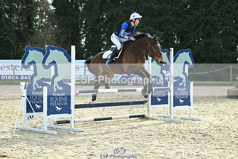 250309A-141747-01657 - Cls 03 90cm 13.50 to CW