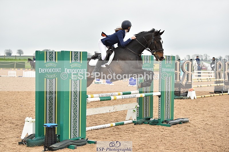 240331A-105300-00550 - 90cm First Round