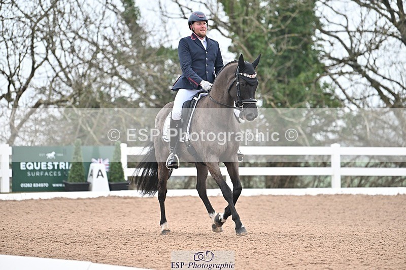 250216-101751-04599 - 213-Martyn.Humphrey-Isabeau.May