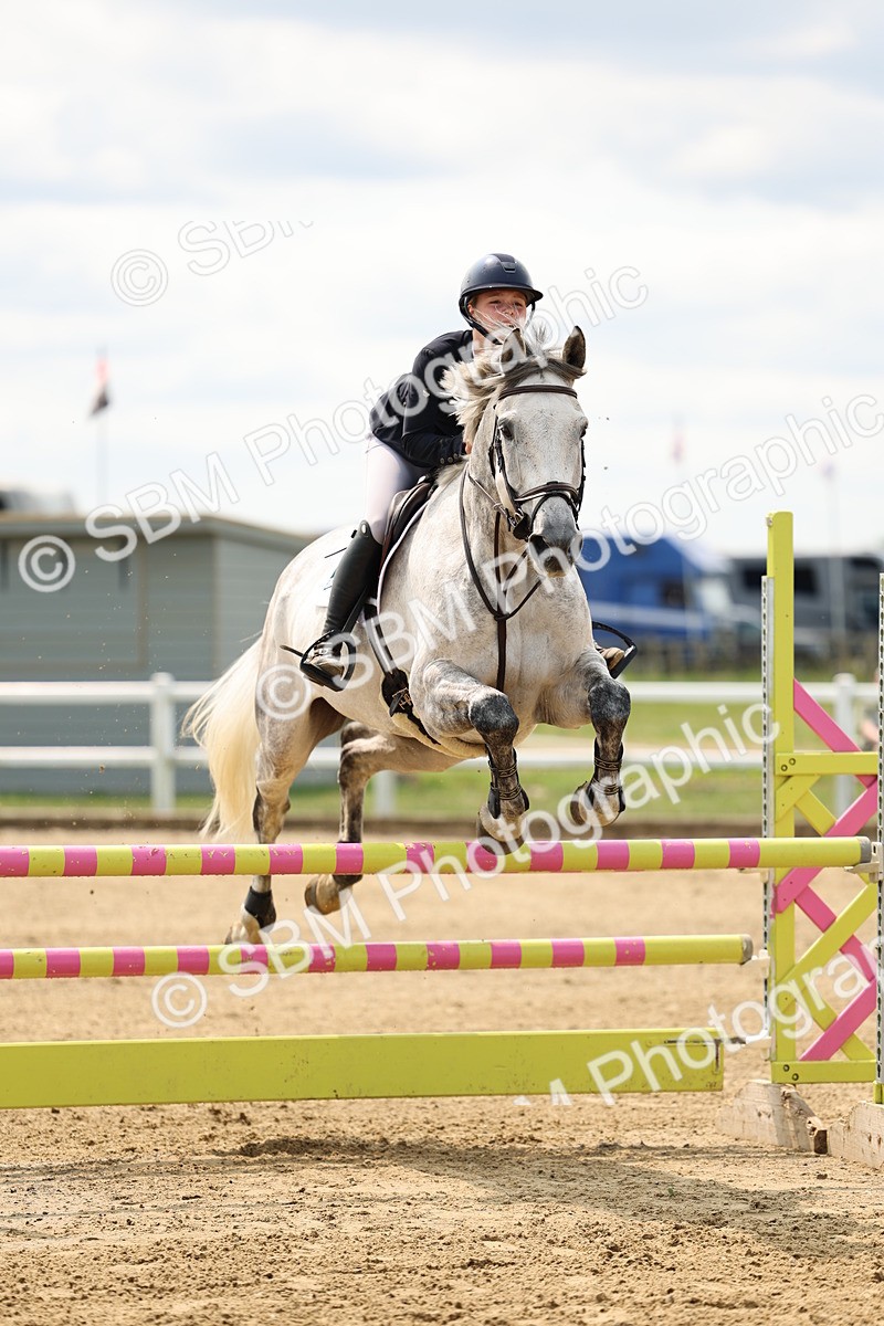 SBM_005131 - Class 17 - Senior Discovery - 1.00m