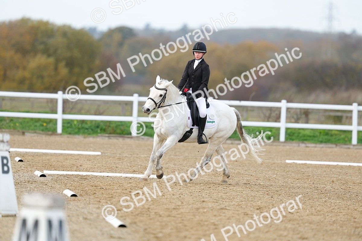 SBM_003806 - Class 7 - Novice 3