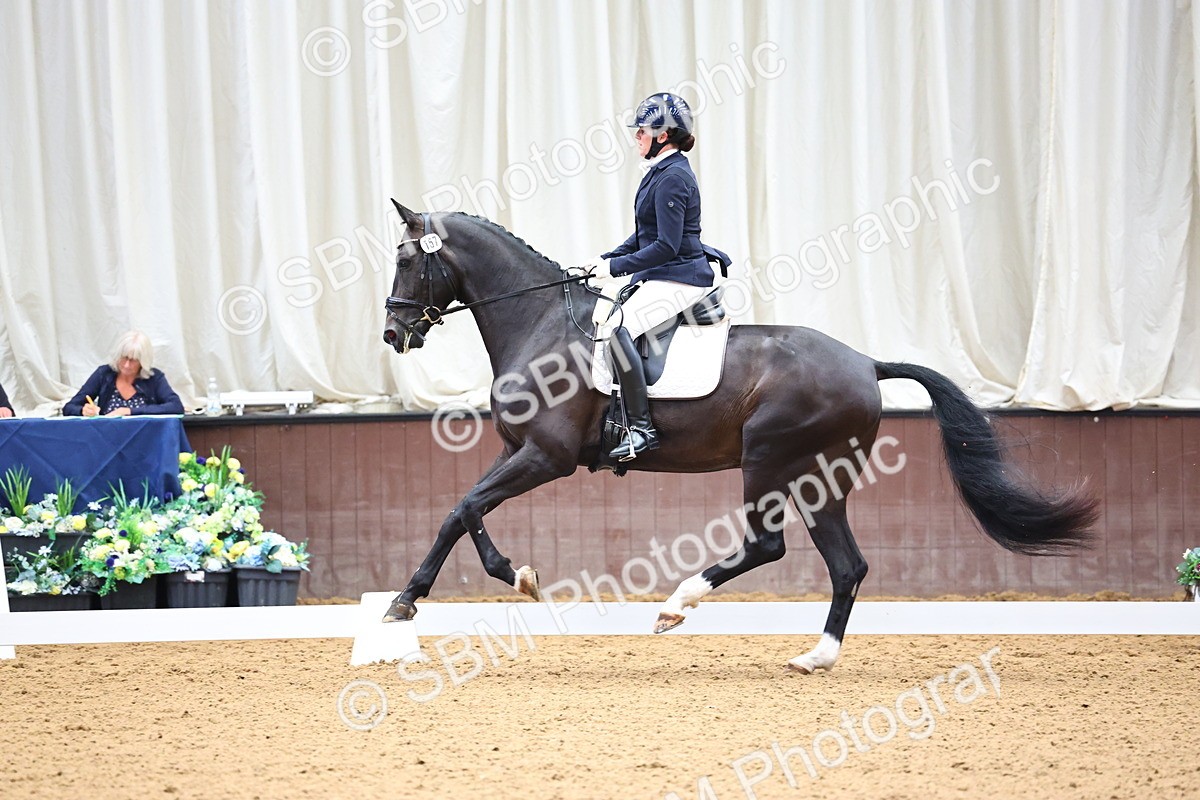 SBM_005365 - Class 5 - Novice 6 - 9.30-10.33