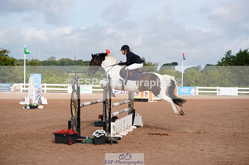 240803A-091200-06470 - Cls 34 British Novice and 90cm Open