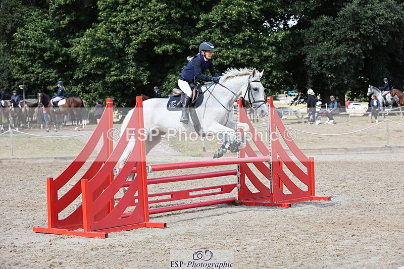 250829A-111850-01335 - Cls 7 British Novice and 90cm