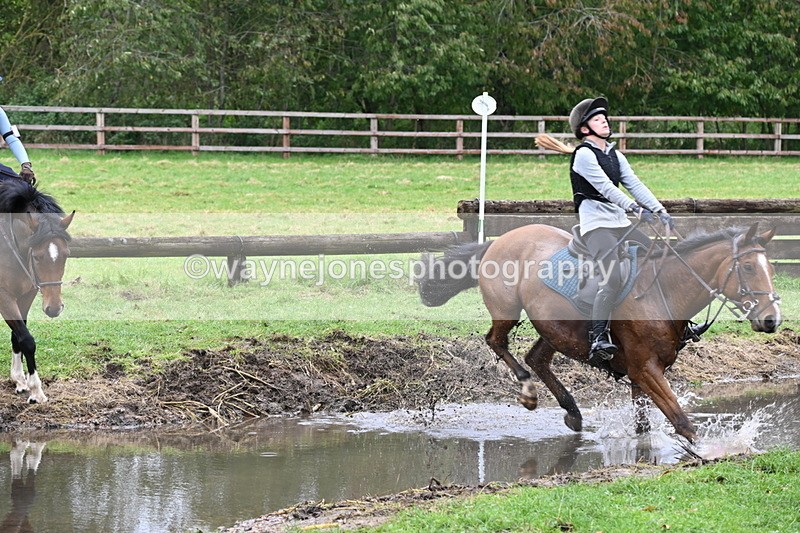 WJ6_4952 - Time at Photographer 12:17 to 12:30