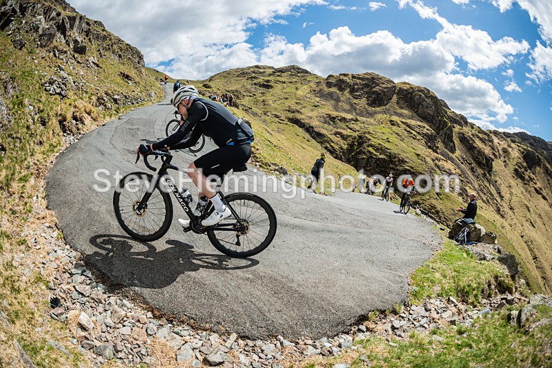 125023 - Hardknott Hairpin 12.00 - 13.00