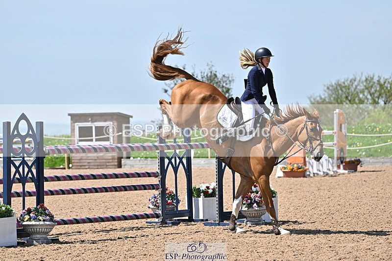 240509A-121649-01712 - Cls 10 National 1.30m Open