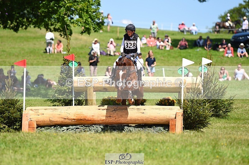 230527-143032-10101 - 328-GREENLOUGH_CROSS-Kelly_Mccarthy-maine-XC