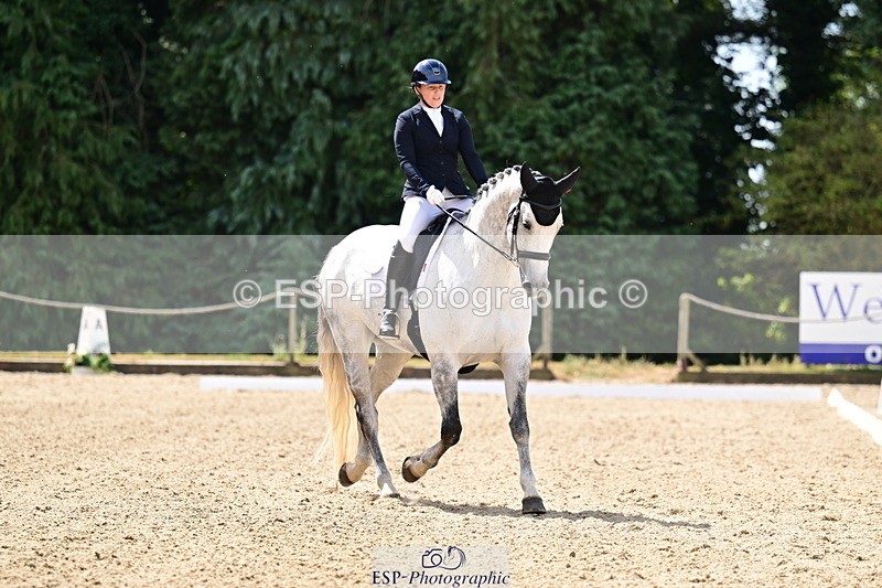 260802A-114238-05927 - Novice Silver break- end
