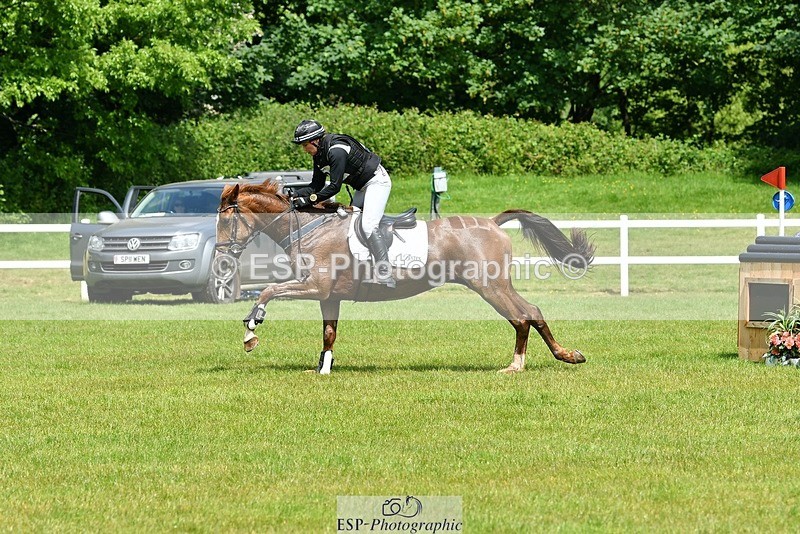 230528-131740-17179 - 409-HENTON_FIRST_LADY-Bundy_Philpott-XC