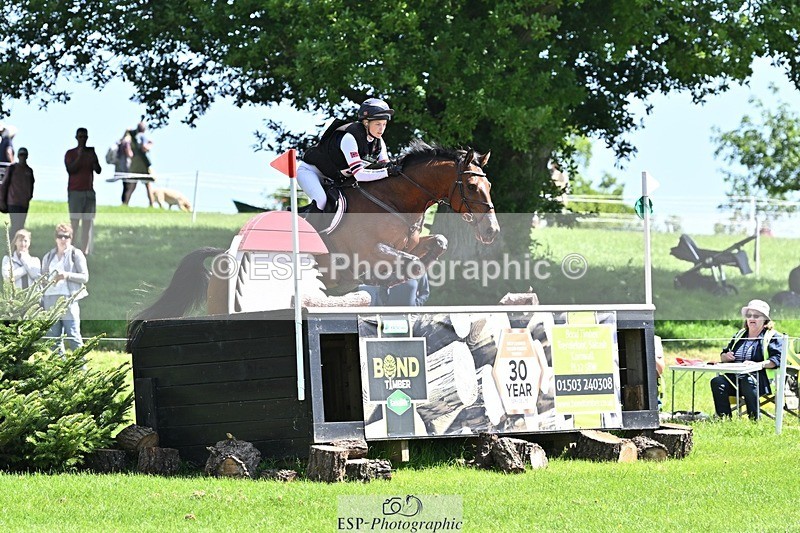 240525-114323-12815 - 360-JELSON-Lucy_Collecott