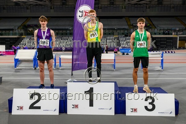 SenInd26-810871 - Medals