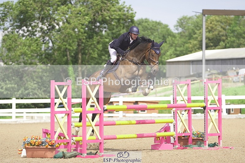 230810A-131826-02375 - Cls 4 1.05m Amateur Quali