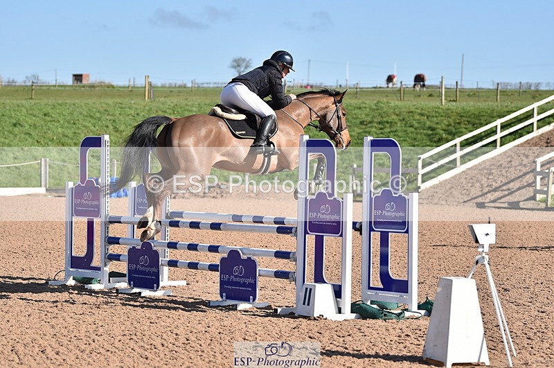 240306A-104328-00828 - Cls 1 British Novice and 90cm Open