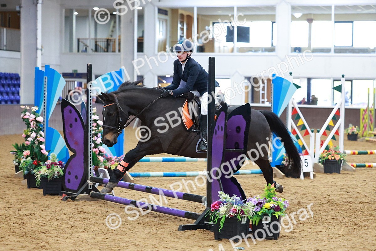 SBM_001647 - Class 3 - Horse & Hound (60cm)