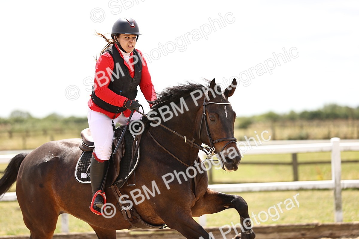 SBM_000957 - Class 5 - 1.05m Amateur Championship Qualifier