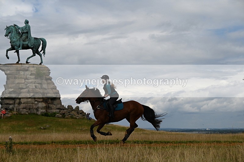 DSC_7699 - Time at Statue 13:16 to 13:52