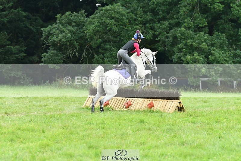 230817-131257-00851 - Theo's 1st Group - XC