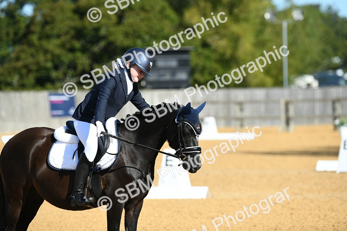 SBM_16344_D4 - Small Tour Championship - Intro B - Emma G.