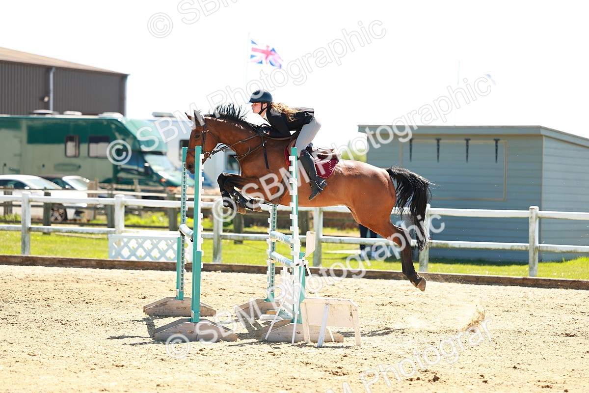 SBM_001357 - Class 4 - Senior Newcomers 1.10m