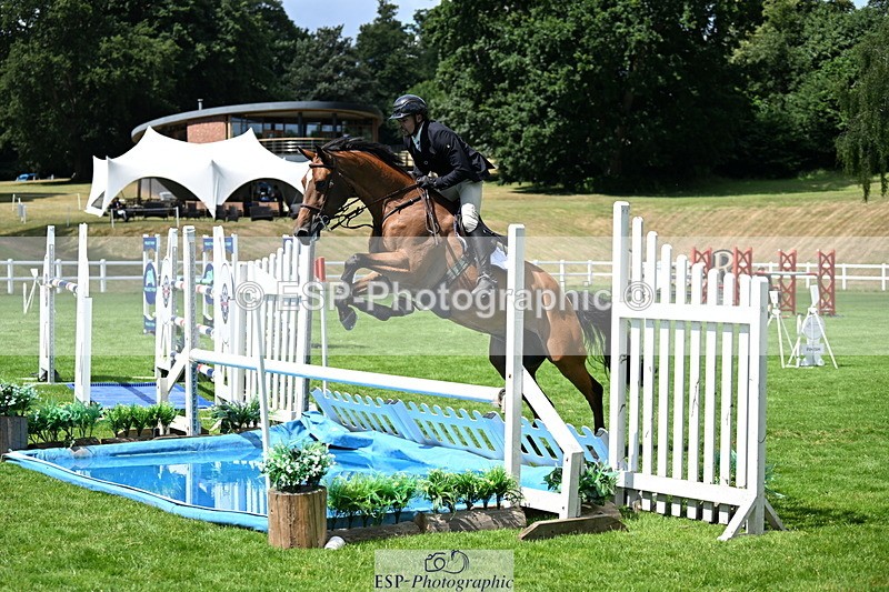 250703A-112503-03229 - Cls 1 Snr Foxhunter