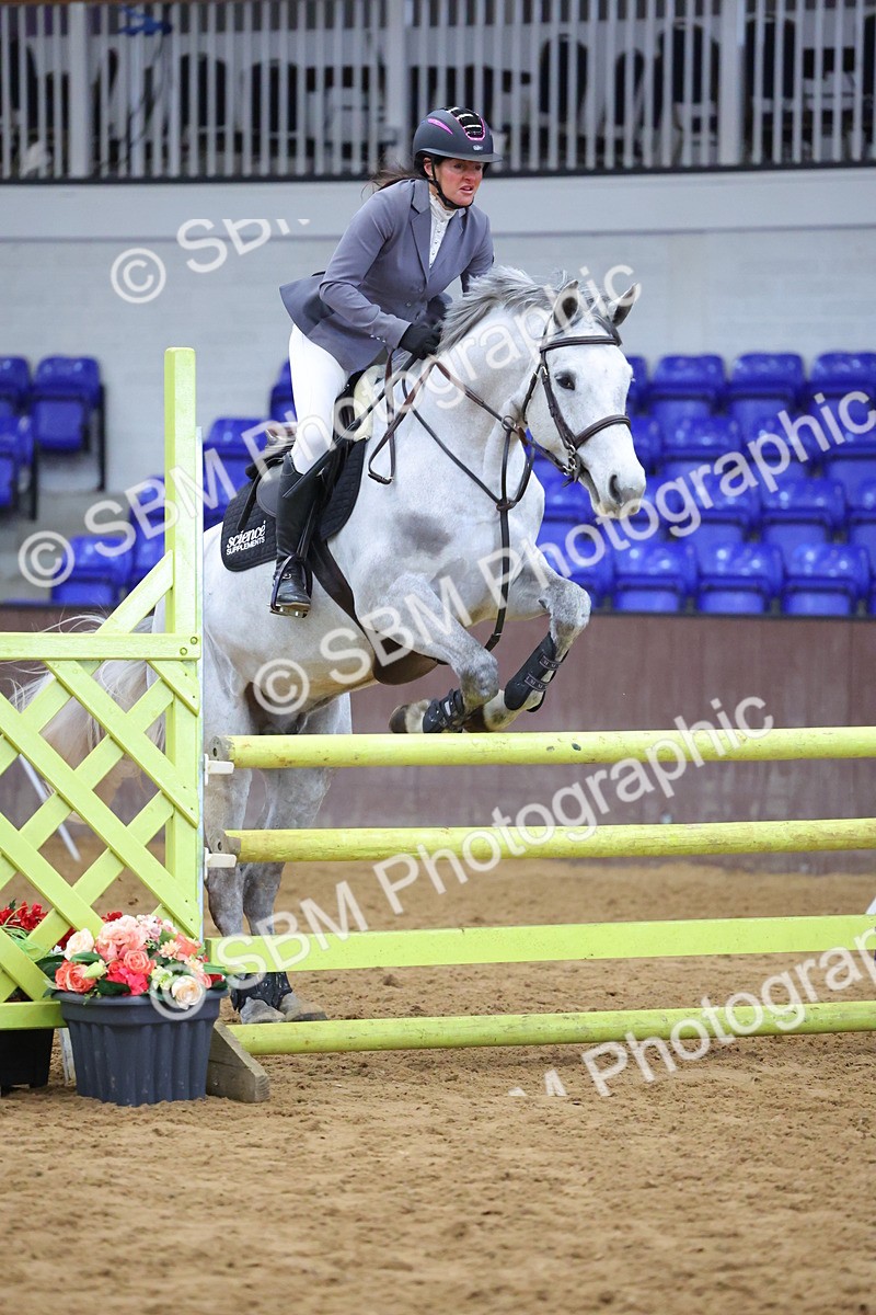 SBM_009578 - Class 20 - Senior British Novice/ 90cm Open - First Round (0.90m)
