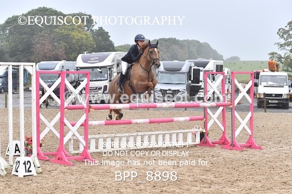 BPP_8898 - CLASS 8 Winter/ Summer 128cm/ Winter/ Summer 138cm