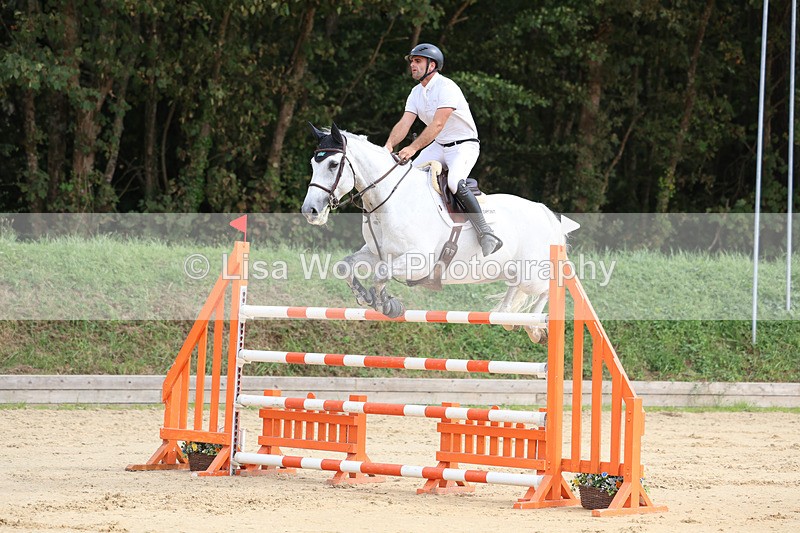 3E7A4635 - Class 9: Senior 1.30m open