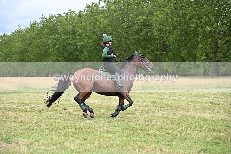 WJ6_4576 - Time at Jump 13:04 to 13:34