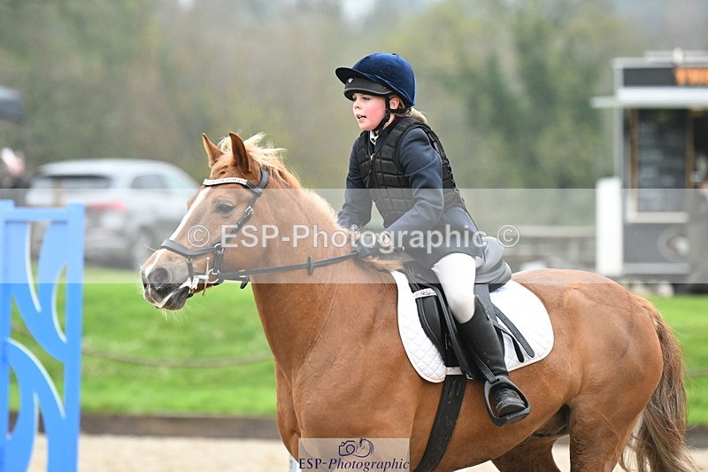 250418A-140108-01015 - UnAff 70cm