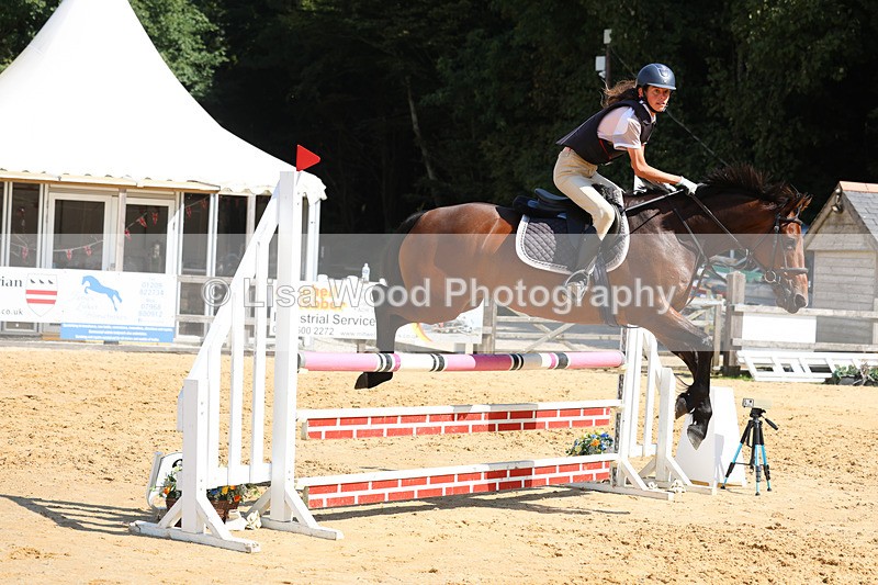 3E7A1546 - Class 10: 90cm open