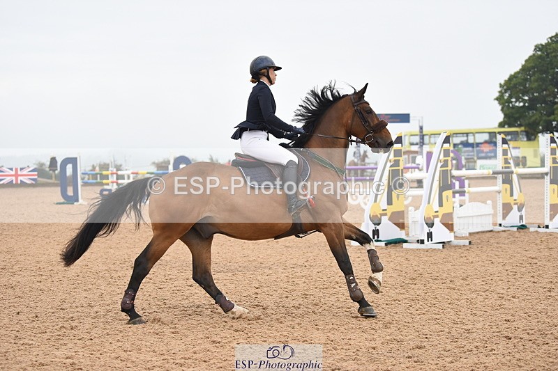 230916A-111002-04028 - Cls 14 Snr Foxhunter