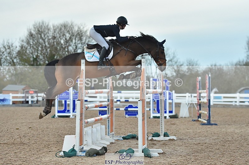 231111A-151316-02430 - Cls 14 Blue Chip 1.25m Winter Qualifier