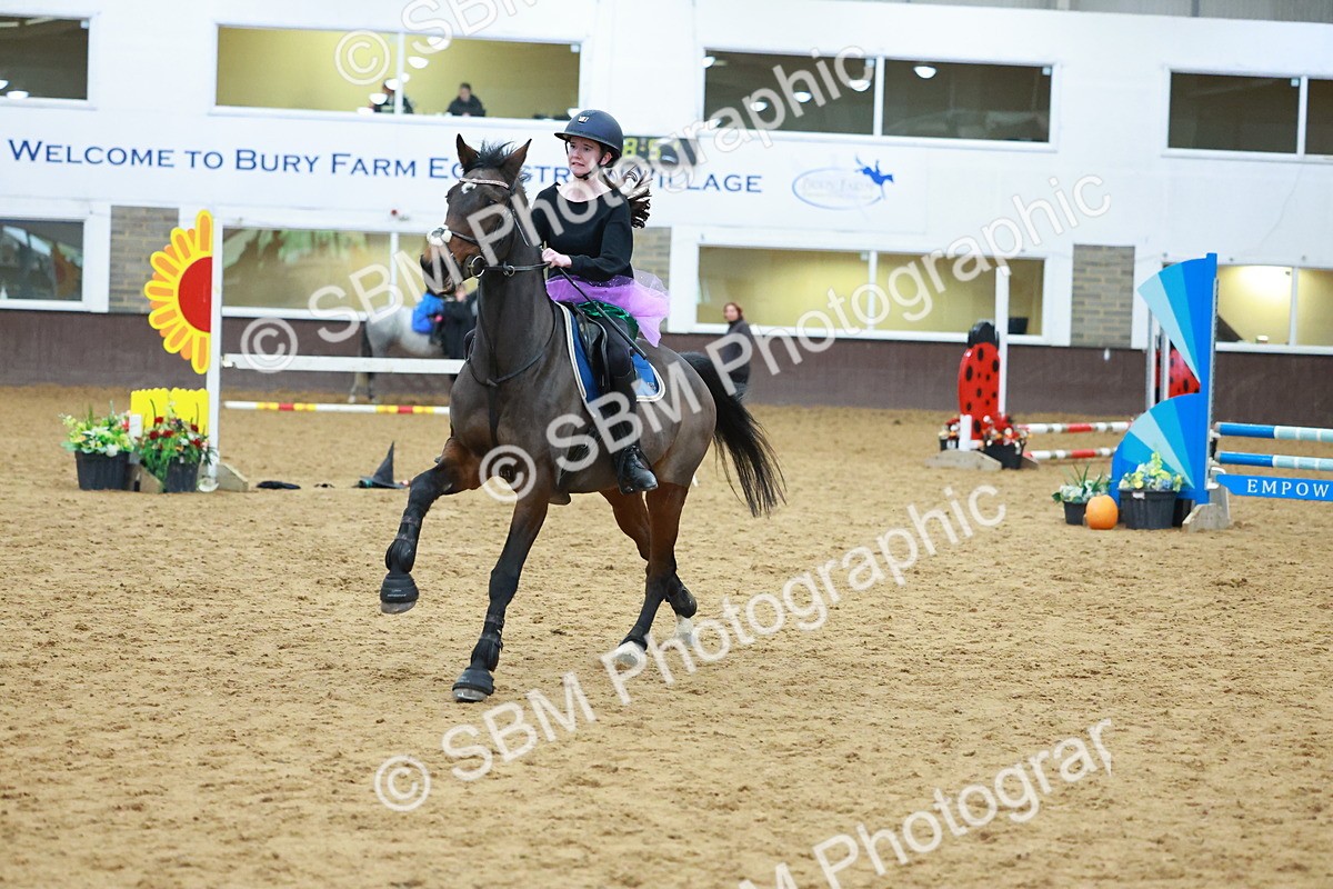 SBM_002776 - Class 4 - Pairs