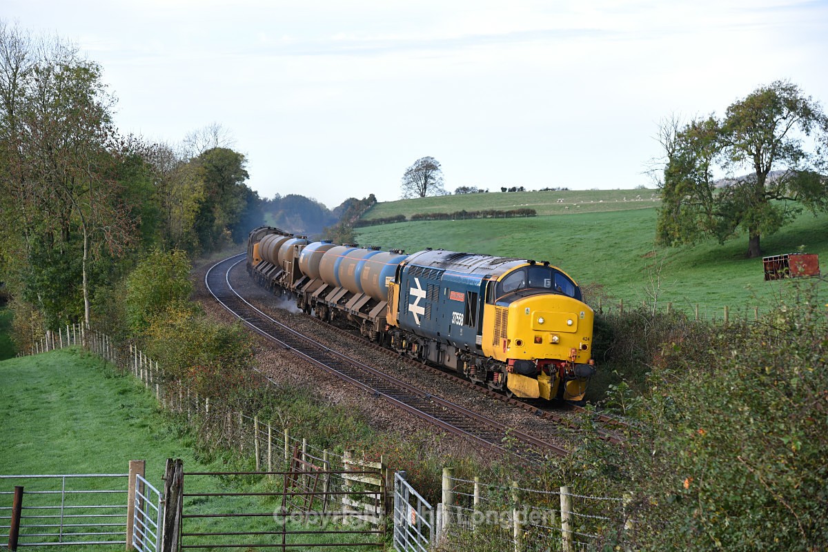 JL - 15.10.18 37424 & 37422 3J11 Carlisle - Carlisle, Starricks Farm - Little North Western (west to east)