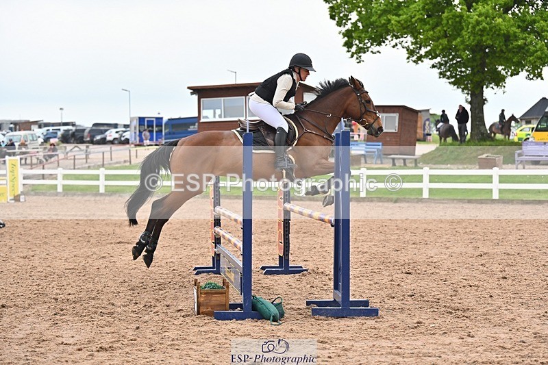 260508-092320-04439 - Cls 17 British Novice and 90cm Open