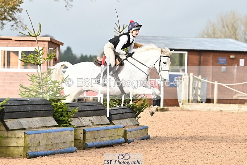 241110A-112929-00586 - 80cm Start to 11.30