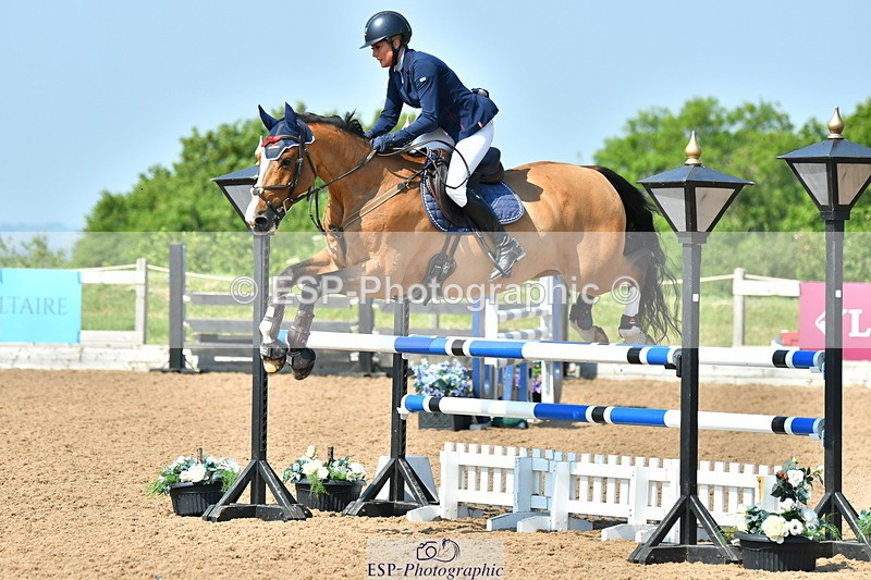 230609A-103944-00142 - Cls 1 Snr 1.05m & 1.10m Open