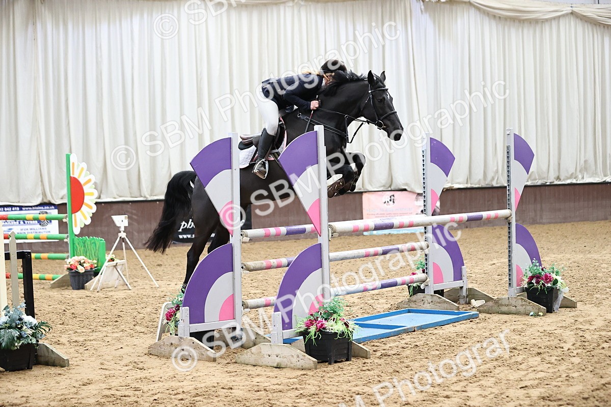 SBM_006279 - Class 16 - Senior Newcomers - 1.10m Open